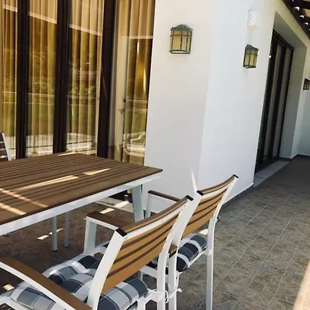 Vilă Parissis Eden Skiathos