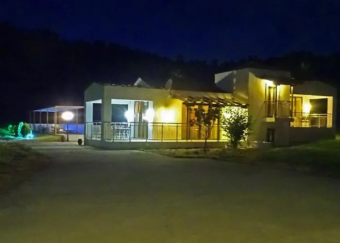 Parissis Eden Skiathos Вилла Трулос