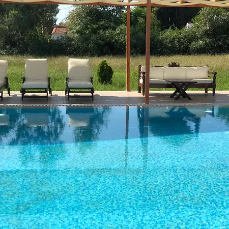 Parissis Eden Skiathos, A Mediterranean Hideaway Villa