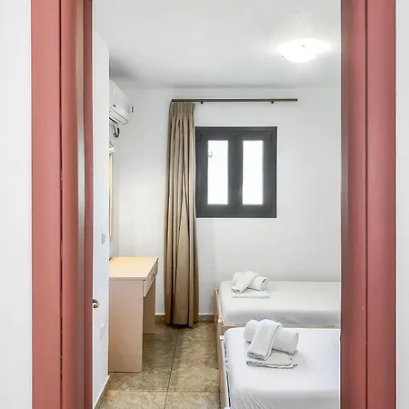 Parissis Eden Skiathos, A Mediterranean Hideaway * Troulos