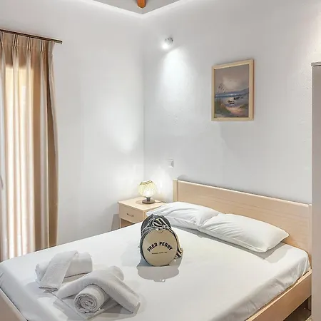 Villa Parissis Eden Skiathos, A Mediterranean Hideaway Troulos