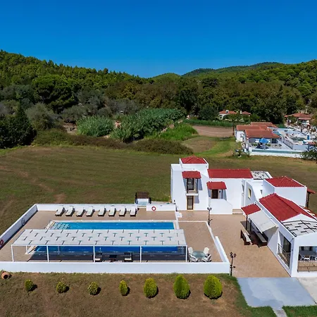 Parissis Eden Skiathos, A Mediterranean Hideaway * Troulos