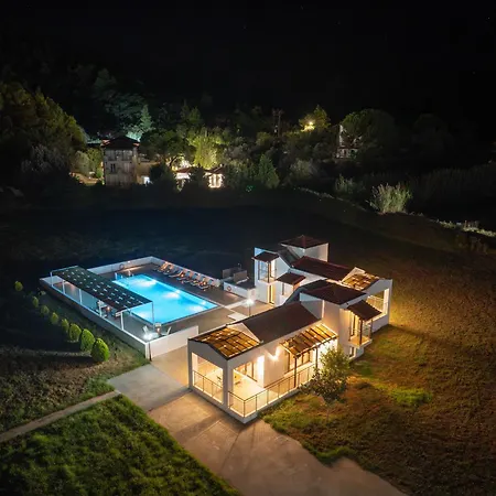 Parissis Eden Skiathos, A Mediterranean Hideaway Villa