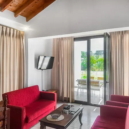 Villa Parissis Eden Skiathos, A Mediterranean Hideaway
