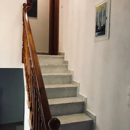 Parissis Eden Skiathos * טרולוס