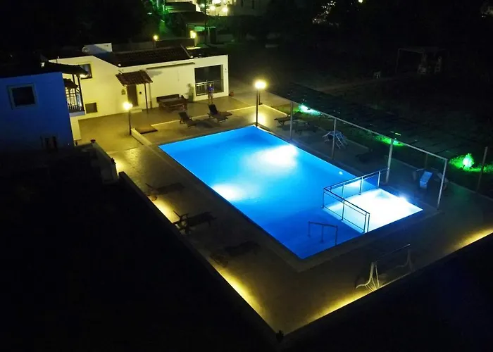 Parissis Eden Skiathos Villa Troulos